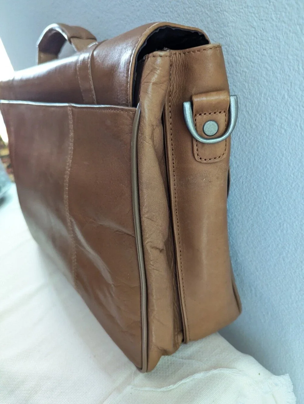 Heritage Colombian Genuine Leather 16